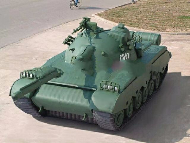 儋州军用充气坦克车
